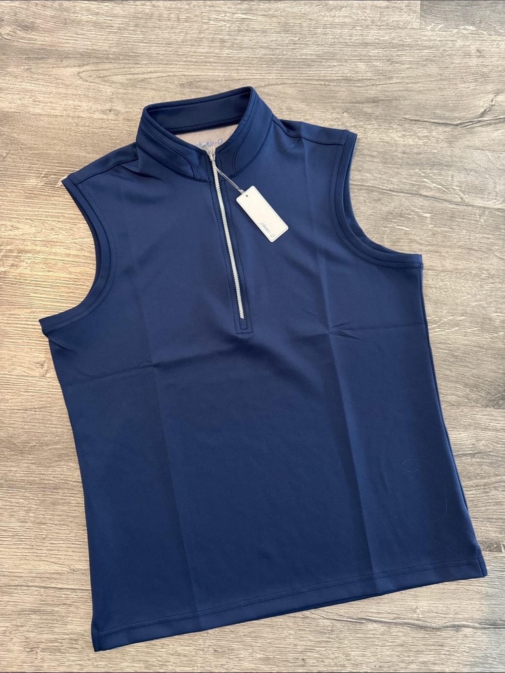 NWT johnnie-o Women's Navy "Dave" 1/4 Zip Performance Vest Size Medium